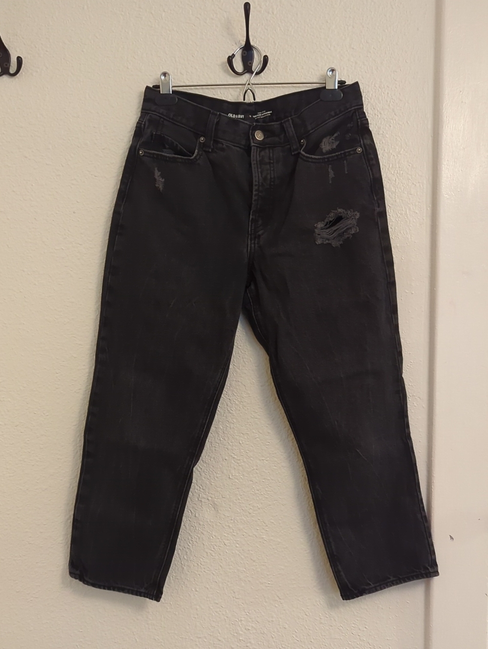 Old Navy High Rise Slouchy Straight Jeans